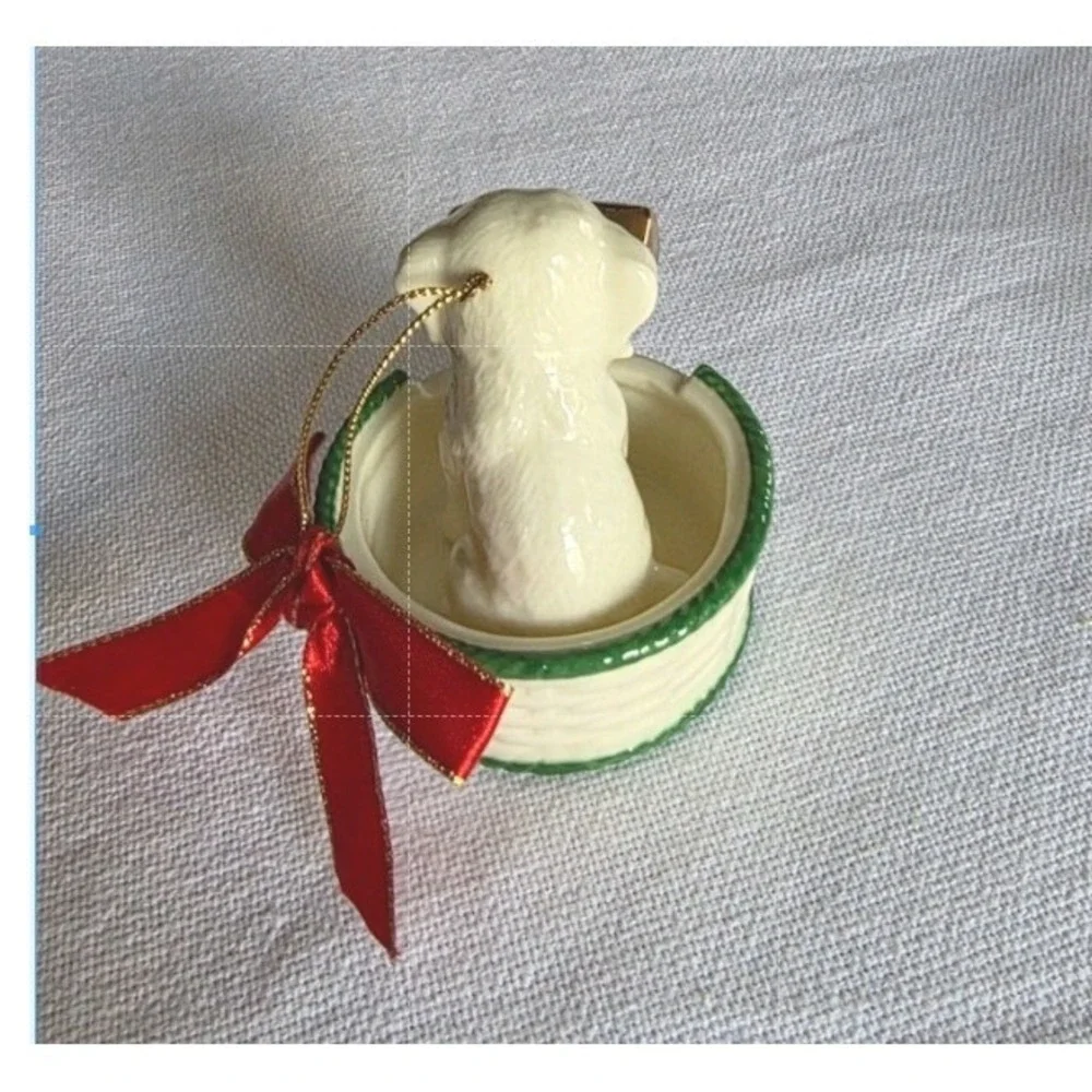 Retired Spode Christmas Tree Puppy in Basket Ornament Gold Newspaper with Box